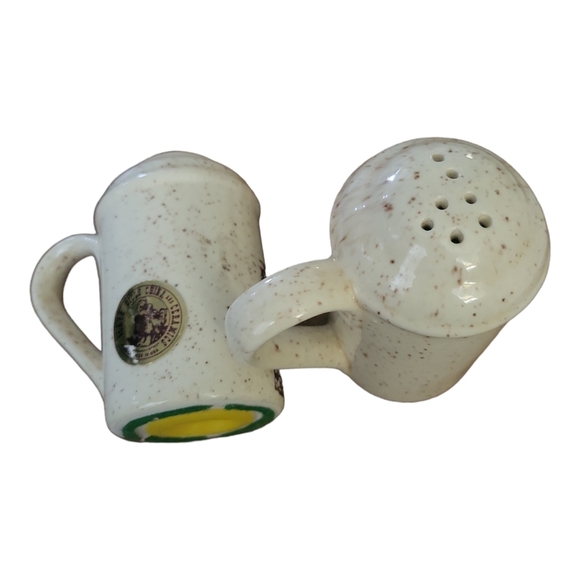 Vintage Death Valley Furnace Creek Ranch Salt & Pepper Shakers - Picture 5 of 7